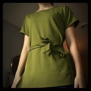 Short sleeve tie waste tunic